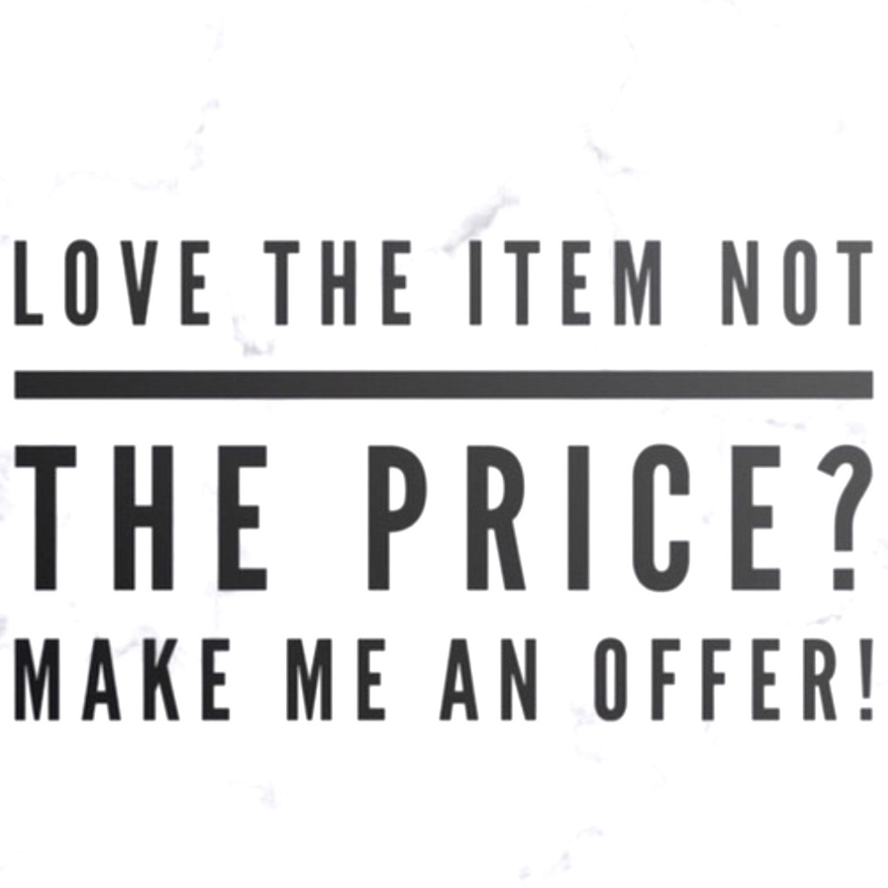 I am accepting to all reasonable offers! Make me an offer! ❤️❤️❤️